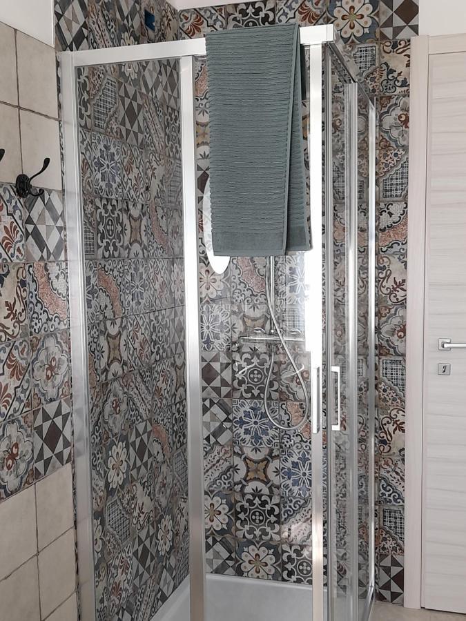 Ape Bianca - Appartamento Rosmarino Colico Exteriör bild