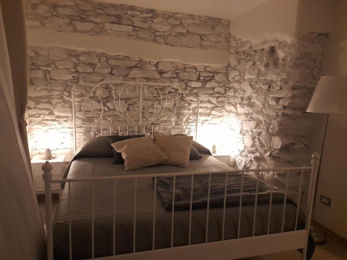 Ape Bianca - Appartamento Rosmarino Colico Exteriör bild