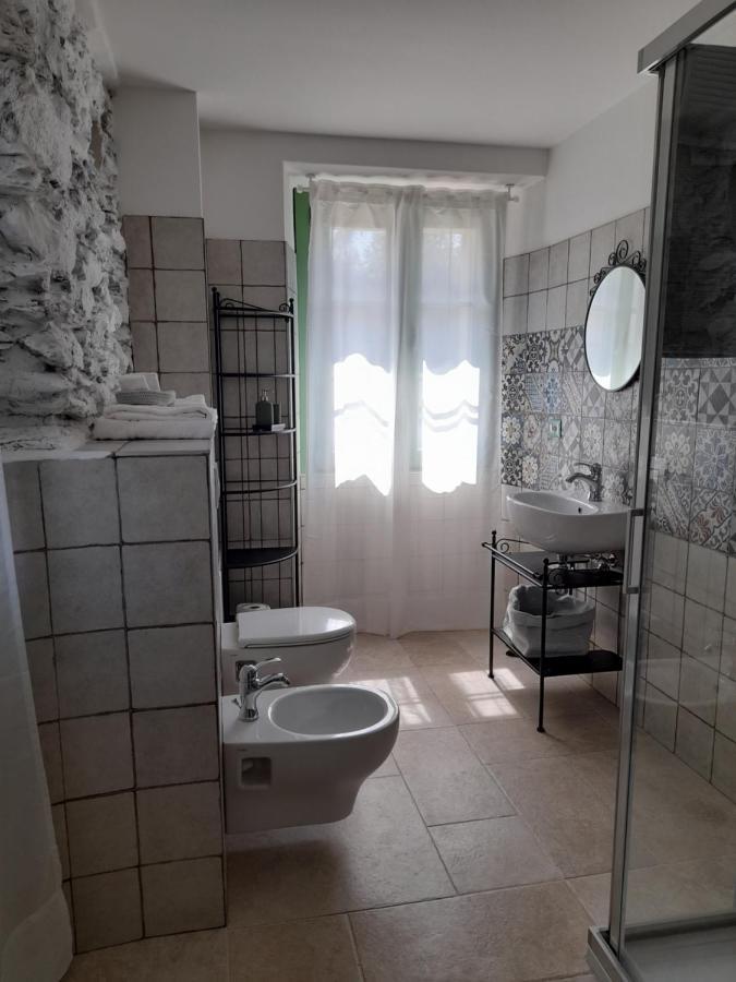 Ape Bianca - Appartamento Rosmarino Colico Exteriör bild