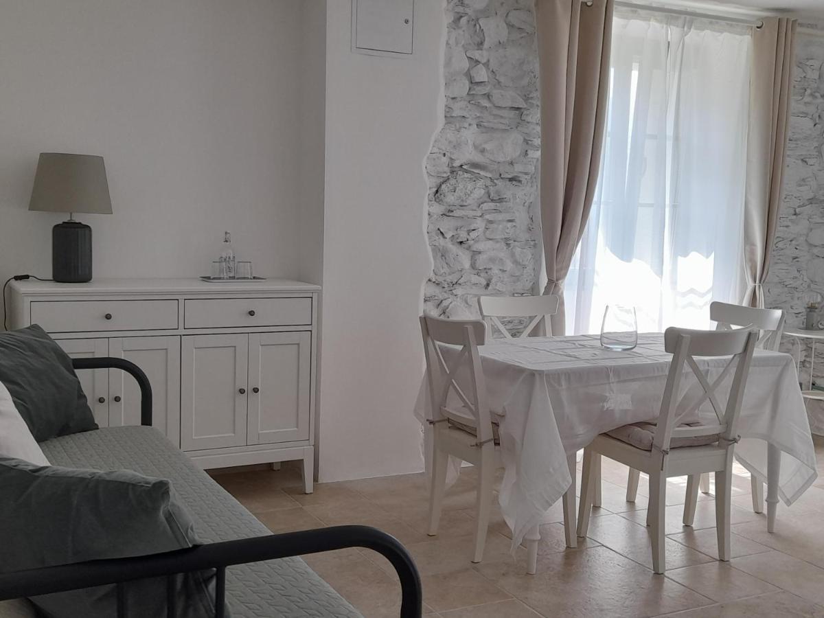 Ape Bianca - Appartamento Rosmarino Colico Exteriör bild