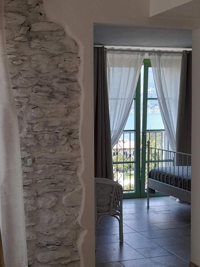 Ape Bianca - Appartamento Rosmarino Colico Exteriör bild
